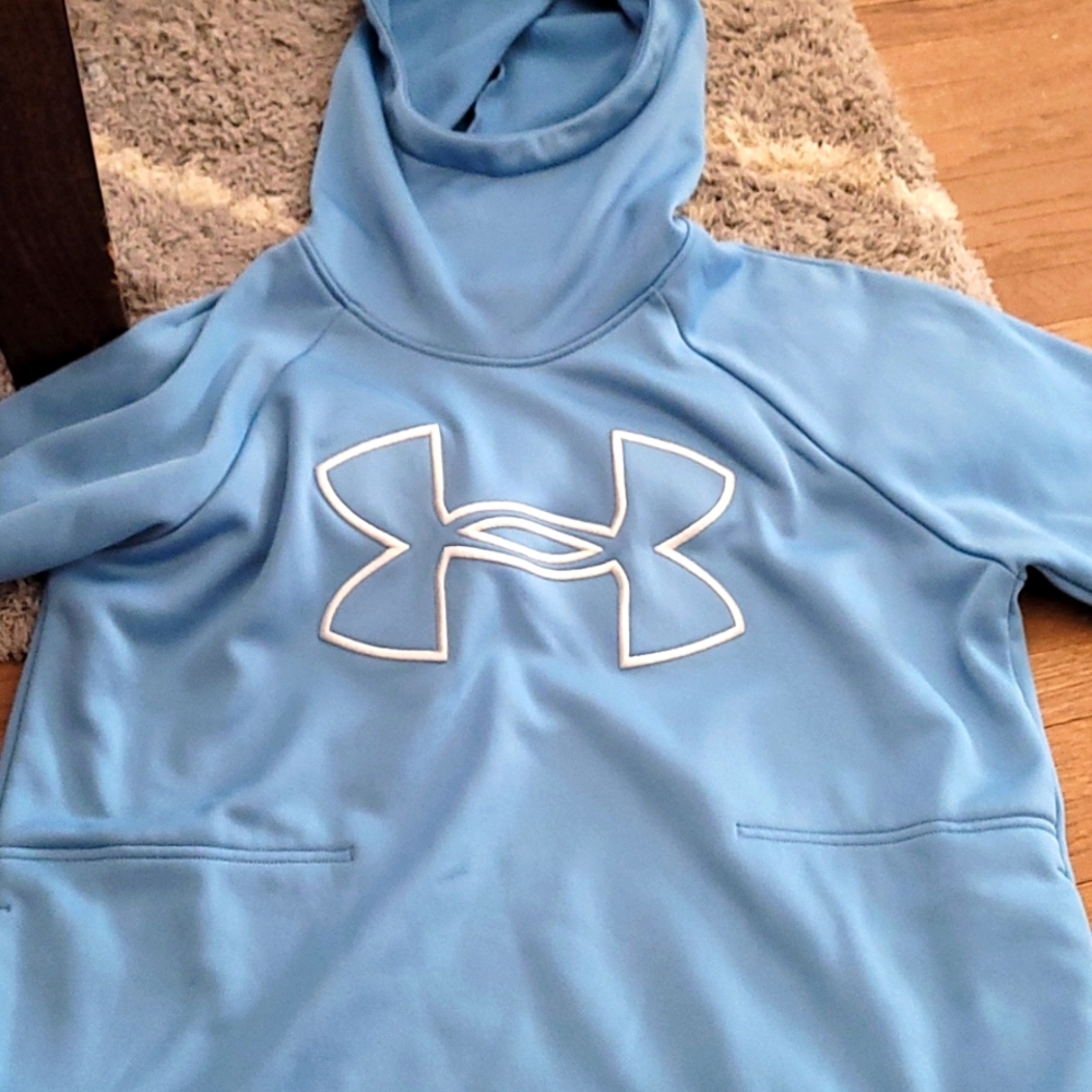 UA Medium Sweatshirt
